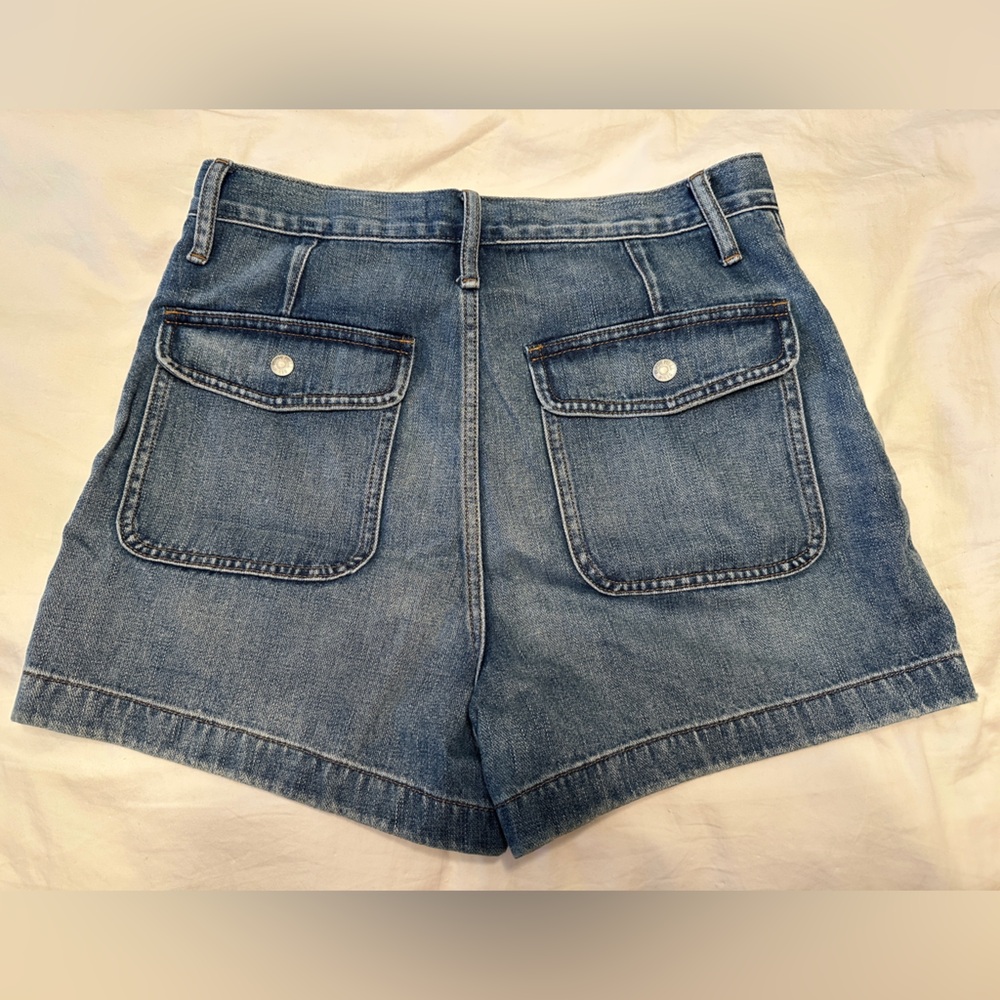 Madewell Denim Workwear Shorts in Clemente Wash Size 28 - Picture 3 of 5